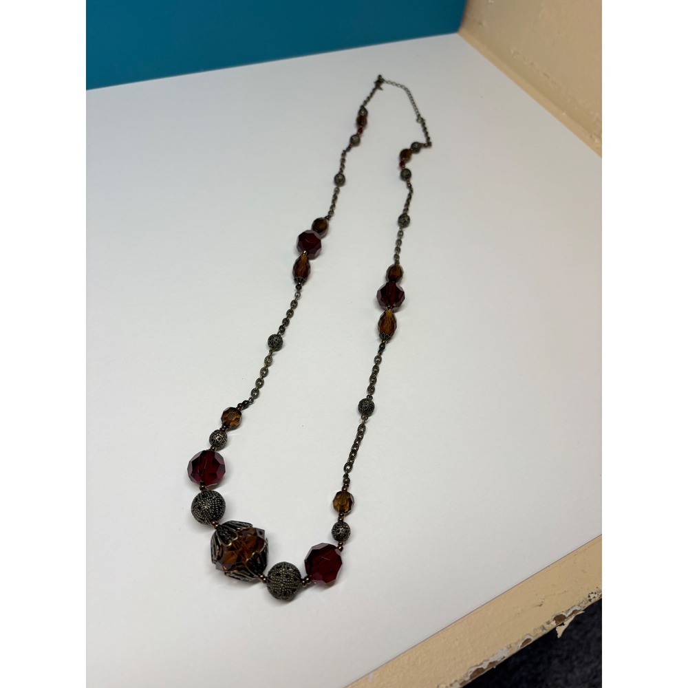 Avon Vintage Style Station Necklace Burgundy Warm Honey Beads Antique Brass - Picture 2 of 8
